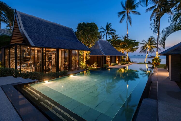 Akatsuki Luxus Ferienhaus Koh Samui Thailand Pool By Night