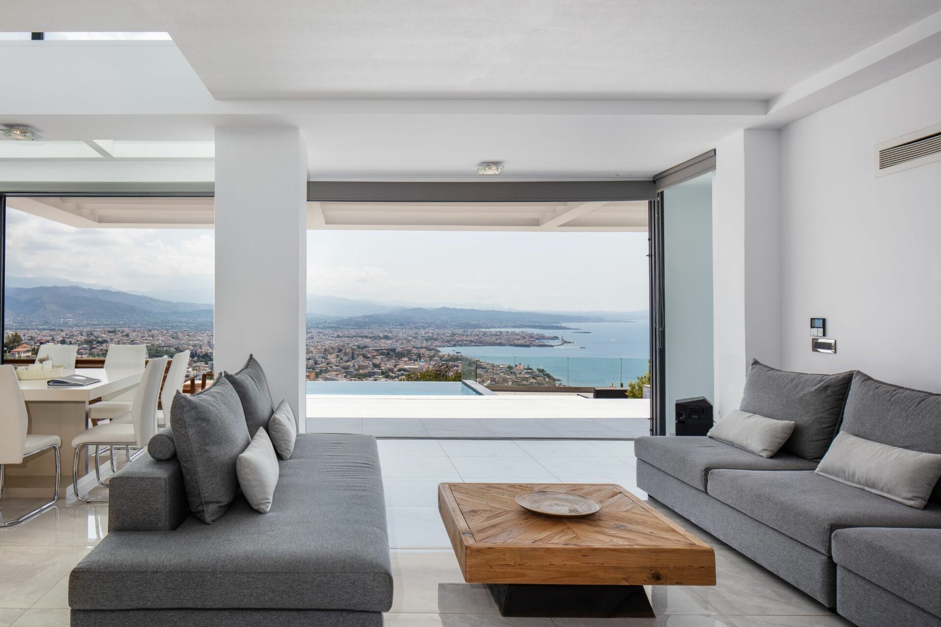 Bay Residence Luxus Ferienhaus Kreta Griechenland Wohnzimmer Mit Meerblick