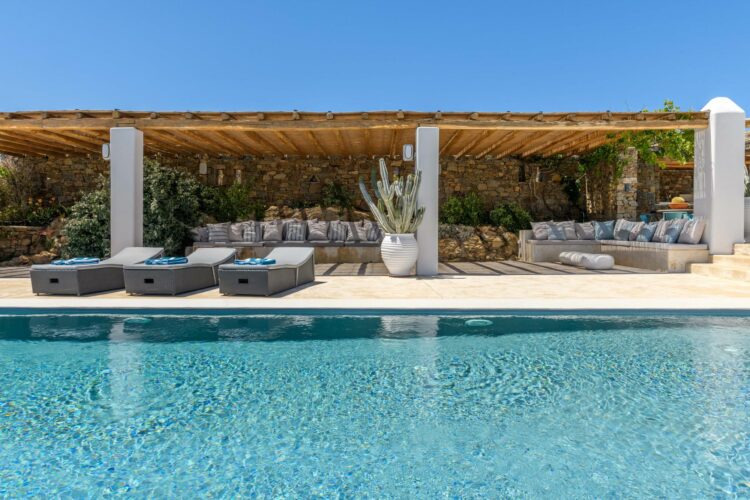 Blue Sky Villa Luxus Ferienhaus Mykonos Mieten Outdoor Lounges