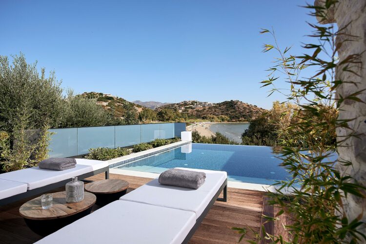 Bohemian Beach Villa Luxus Ferienhaus Kreta Blick Auf Den Sandstrand