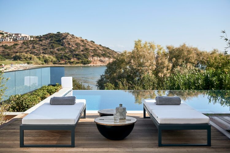 Bohemian Beach Villa Luxus Ferienhaus Kreta Infinitypool