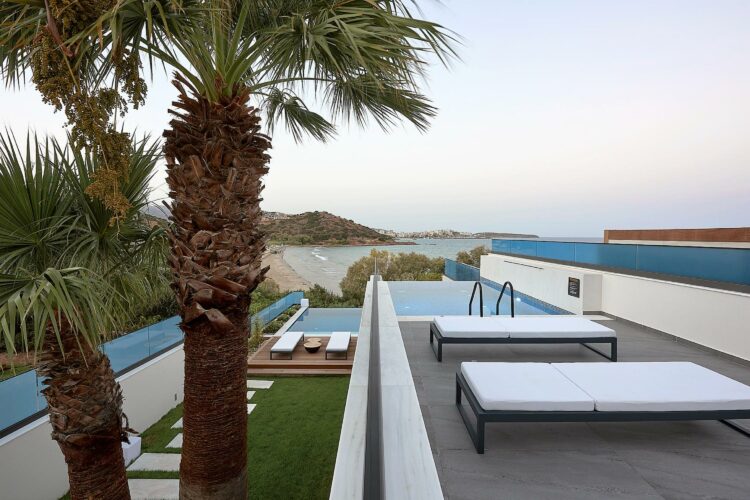 Bohemian Beach Villa Luxus Ferienhaus Kreta Beide Pools