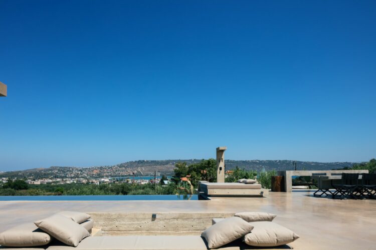 Boho House Exklusives Ferienhaus Kreta Griechenland Lounge Area Mit Meerblick