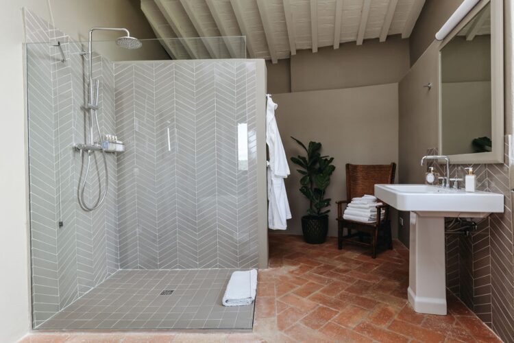Casa Fienile In Chianti Luxus Villa Toskana Italien Mieten Dusche