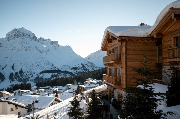 Chalet Alpinova – Ihr Exklusives Chalet In Lech Österreich Für Den Winterurlaub Mieten (2)