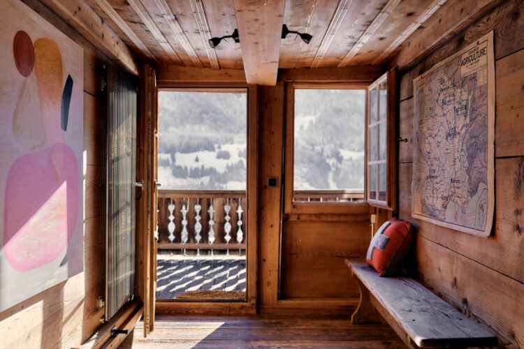 Cozy Club Chalet Gstaad Schweiz Exklusives Ferienhaus Mieten Detail Einrichtung