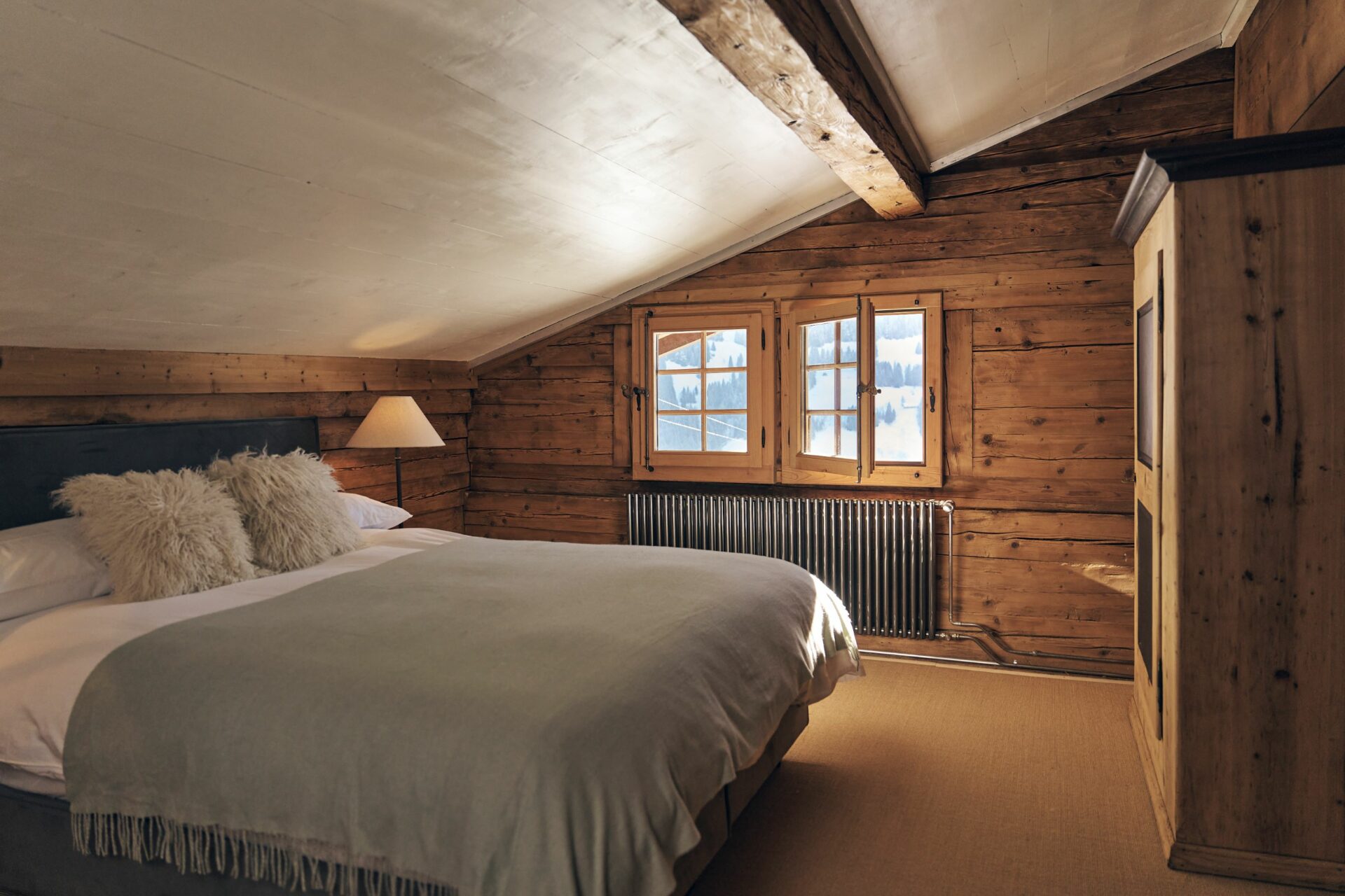 Cozy Club Chalet Gstaad Schweiz Exklusives Ferienhaus Mieten Schlafen