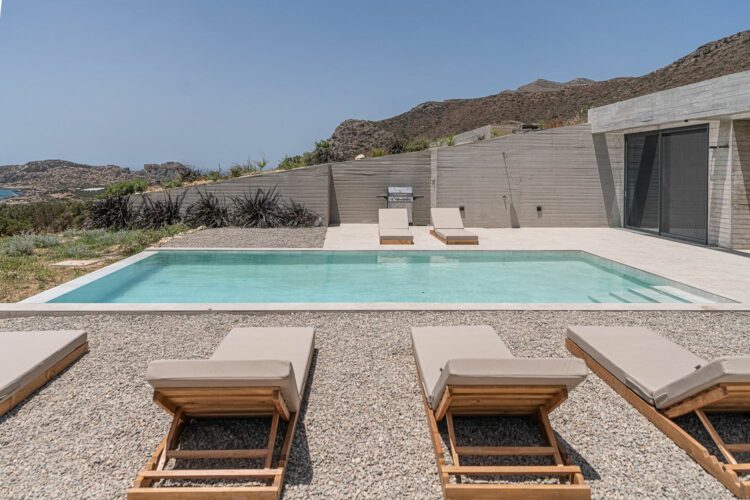 Design Villa Falassarna Beach I Luxuriöses Ferienhaus Kreta Mieten Pool