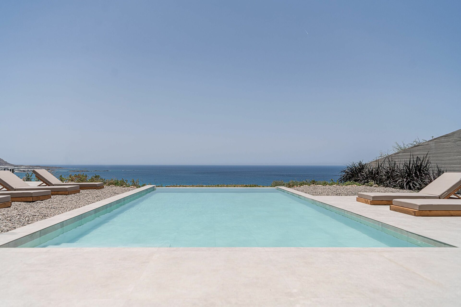 Design Villa Falassarna Beach I Luxus Ferienhaus Kreta Mieten Infinitypool