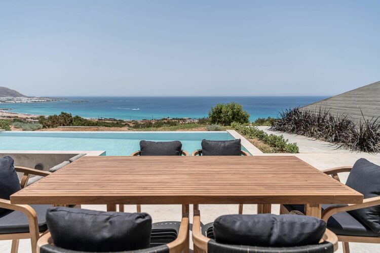 Design Villa Falassarna Beach Ii Luxuriöses Ferienhaus Kreta Mieten Outdoor Esstisch