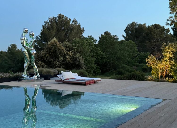 Design Villa Saint Victoire Luxuriöses Ferienhaus Provence Kunst Am Pool