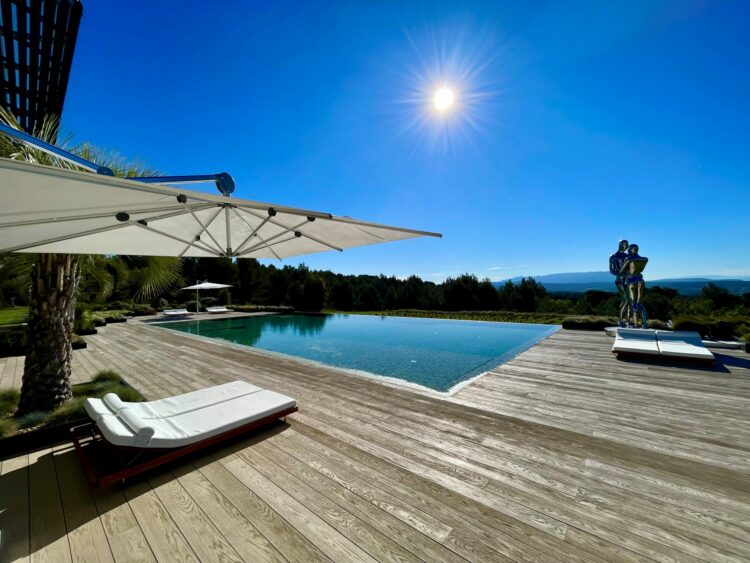 Design Villa Saint Victoire Luxuriöses Ferienhaus Provence Poolterrasse