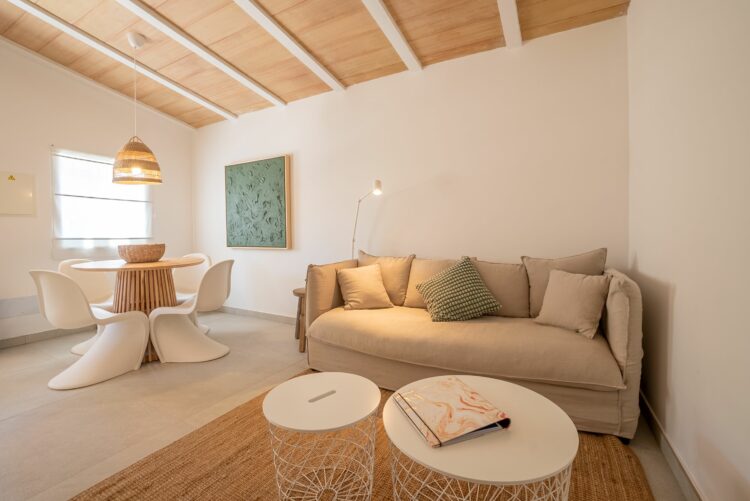 Finca Es Moli Luxus Villa Mallorca Couch Casita