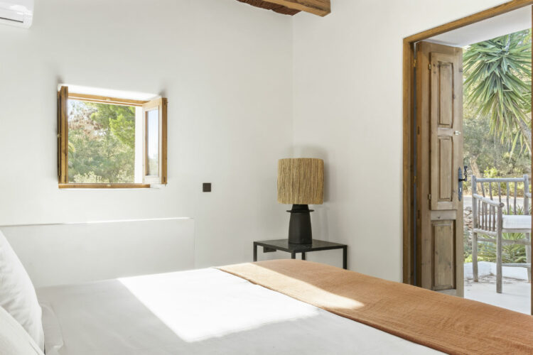 Finca Rural Luxus Ferienhaus Ibiza Mieten Detail Schlafzimmer 1