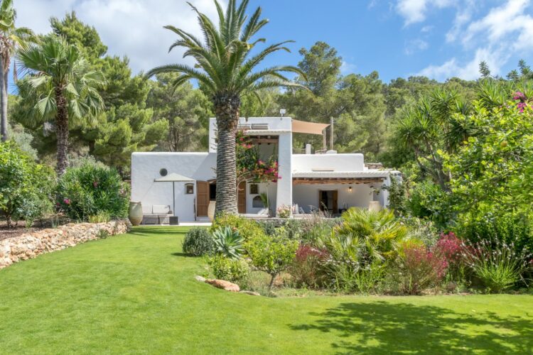 Finca Rural Luxus Ferienhaus Ibiza Mieten Palmen Im Garten