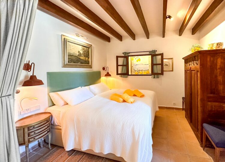 Finca Tafona Latana Luxus Ferienvilla Mallorca Mieten Drittes Schlafzimmer