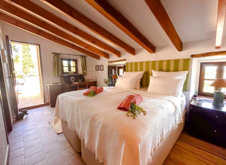 Finca Tafona Latana Luxus Villa Mallorca Mieten Schlafzimmer Vier