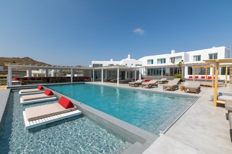 Heavenly Retreat Resort Luxus Ferienvilla Mykonos Pool 1