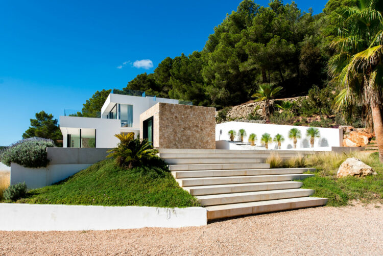 Hilltop Villa Luxus Ferienhaus Auf Ibiza Mieten Mediterraner Garten