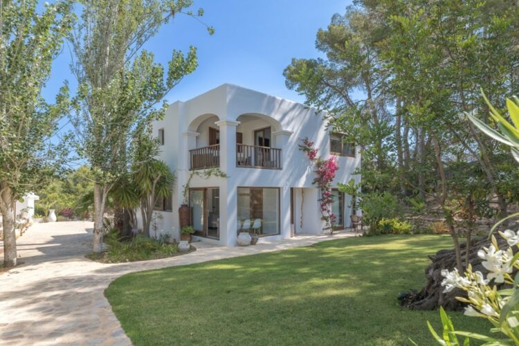 La Cabana Luxus Ferienhaus Ibiza Mieten Außenansicht