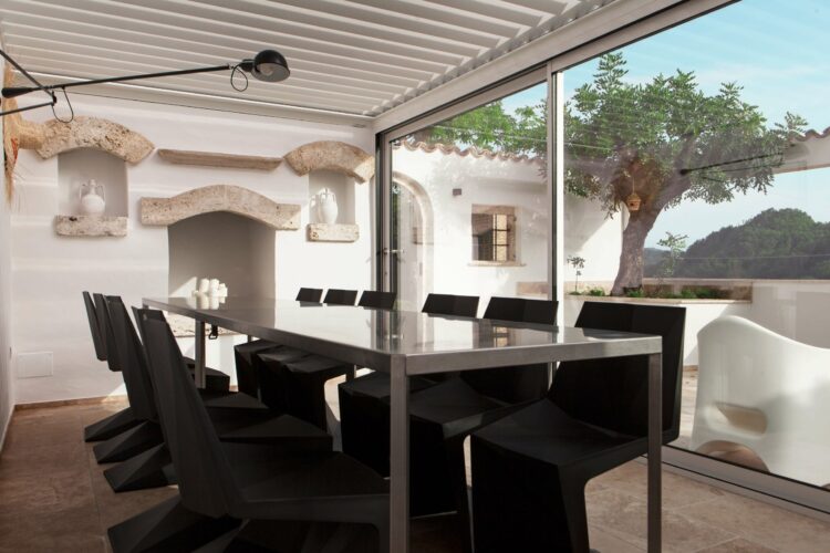 La Melusia Luxus Ferienhaus In Den Marken Italien Dachgarten Tisch
