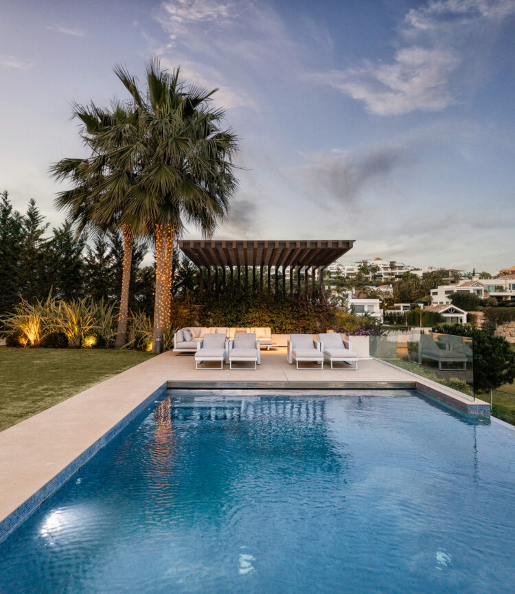 Marbella Infinity Pool Villa Mieten Villa Calida (4)