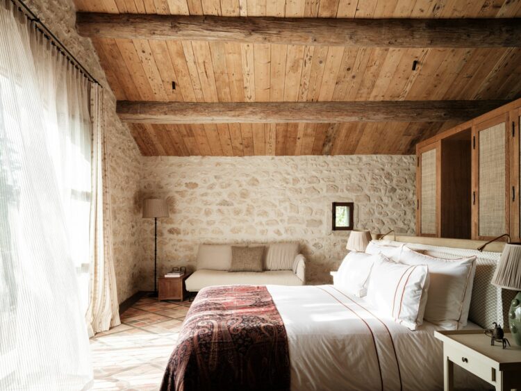 Mas Mouries Luxus Ferienhaus Frankreich Provence Mieten Schlafzimmer