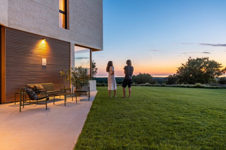 Modern Sea View Villa Luxuriöses Ferienhaus Kroatien Istrien Sonnenuntergang