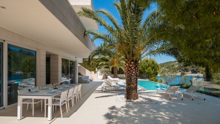 Ocean Villa Brac Luxus Ferienhaus Kroatien Inseln Außenbereich