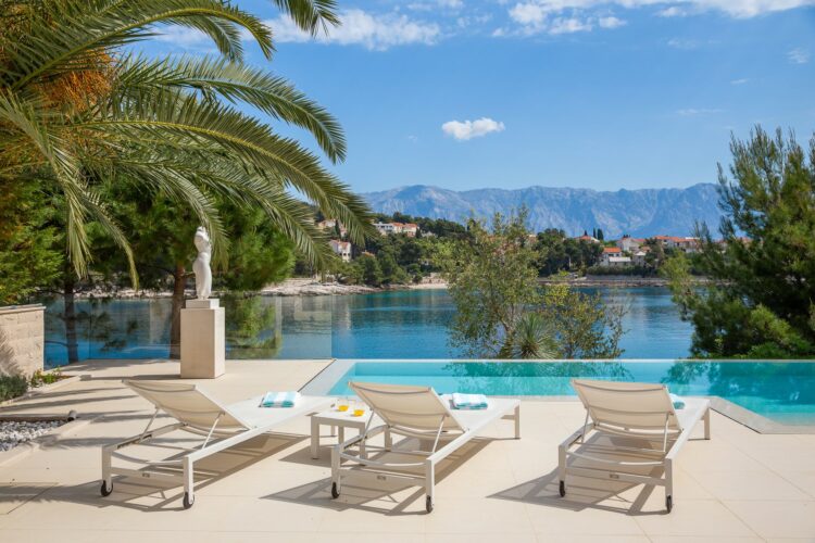 Ocean Villa Brac Luxus Ferienhaus Kroatien Inseln Liegen Am Pool