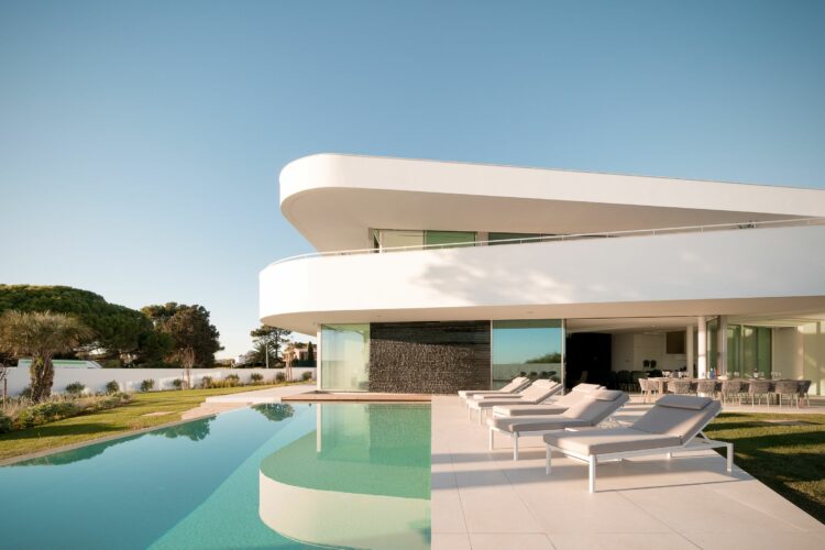 Sea Light Villa Two Exklusives Ferienhaus Algarve Portugal Liegen Am Pool