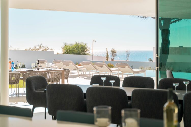 Sea Light Villa Two Traumhaftes Ferienhaus Algarve Portugal Ausblick Vom Esstisch