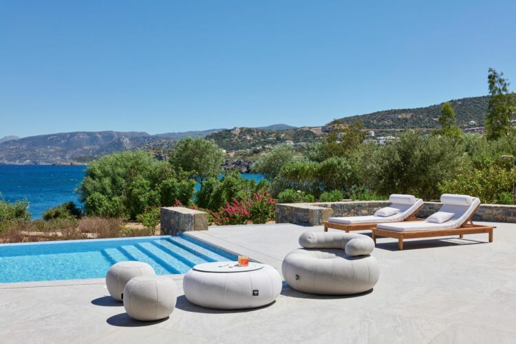 Seafront Villa Ammoudara Exklusives Ferienhaus Kreta Mieten Relaxen