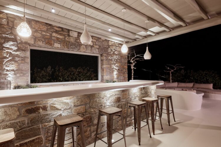 Sky View Villa Exklusives Ferienhaus Mykonos Mieten Outdoor Bar