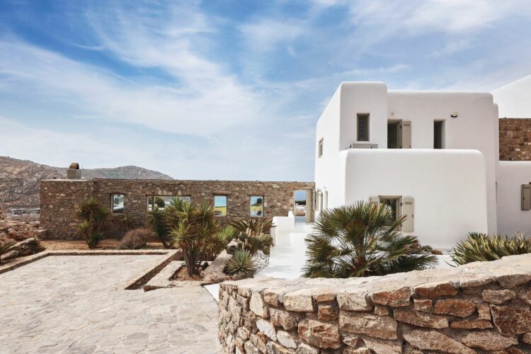 Sky View Villa Exklusives Ferienhaus Mykonos Mieten Mediterrane Pflanzen