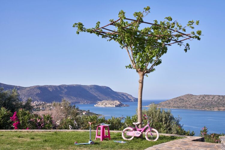 Spinalonga View Luxus Ferienvilla Kreta Mieten Garten