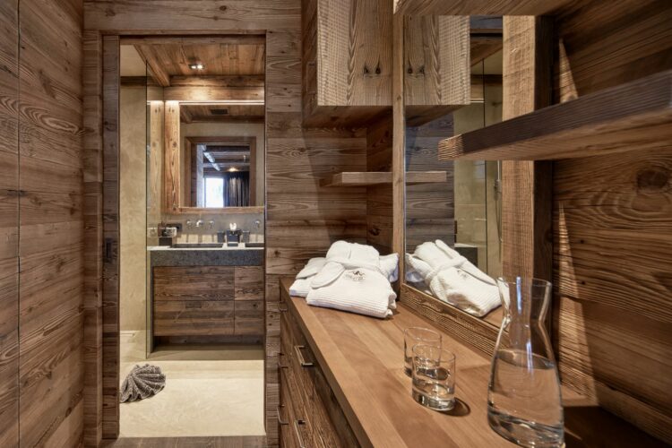 The Chalet Lech Luxus Ferienhaus Österreich Mieten Badezimmer