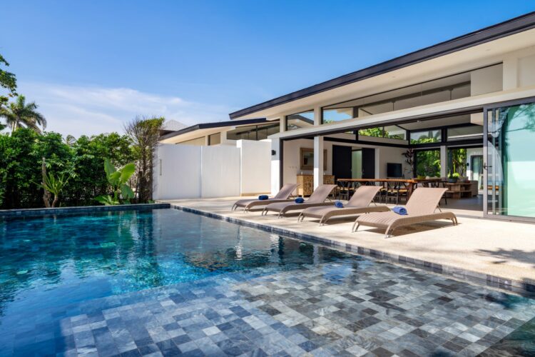 Twin Villas Natai South Luxuriöses Ferienhaus Phuket Thailand Detail Pool