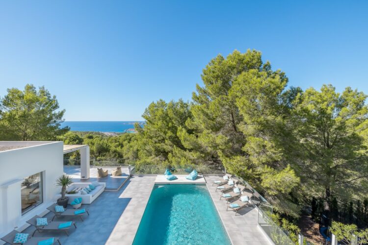 Villa Blue Boho Luxus Ferienhaus Ibiza Mieten Pool Von Oben