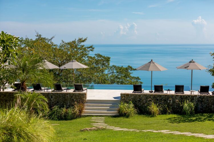 Villa Koh Koon Luxus Ferienhaus Koh Samui Pool Deck