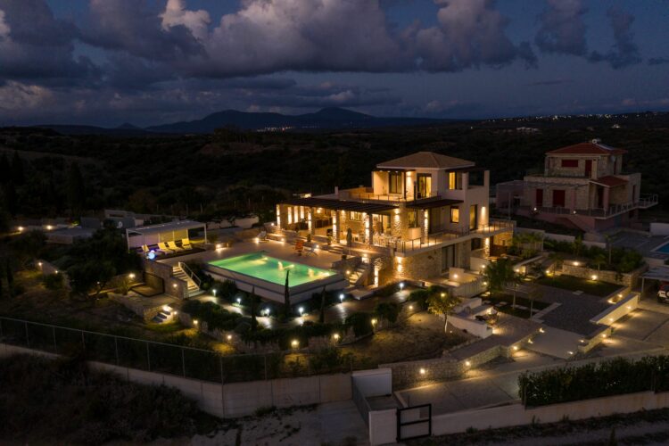 Villa Messinia Luxuriöses Ferienhaus Peloponnes Griechenland Bei Nacht