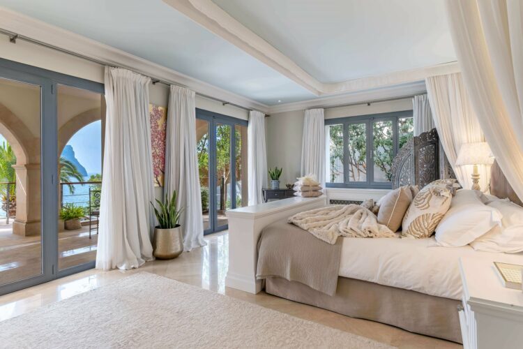 Villa Port Andraxt View Traumhaftes Ferienhaus Mallorca Schlafzimmer Mit Meerblick