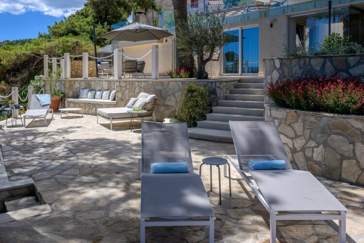 Villa Puntinak Luxus Ferienhaus Insel Brac Kroatien Mieten Weitere Terrasse