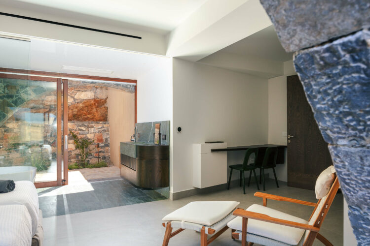 Villa Spinalonga Traumhaftes Ferienhaus Kreta Elounda Mieten Großes Schlafzimmer