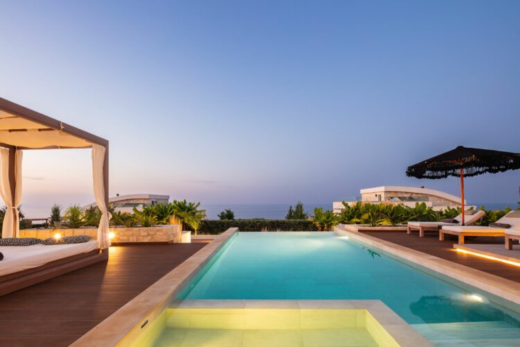 Villa Violi I Exklusive Ferienvilla Kreta Mieten Abendstimmung